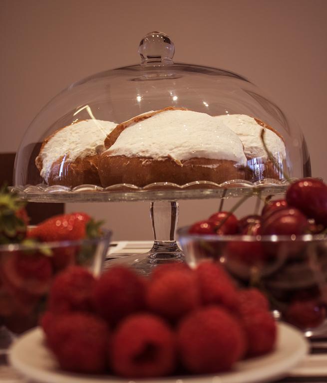 ペスカーラ Upper Bed & Breakfast エクステリア 写真